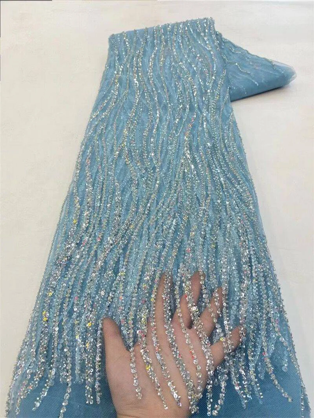 ゴールドカラーのアフリカ刺繍チュールネット生地、高級ビーズと - Glitter Tablecloth のレビューと価格